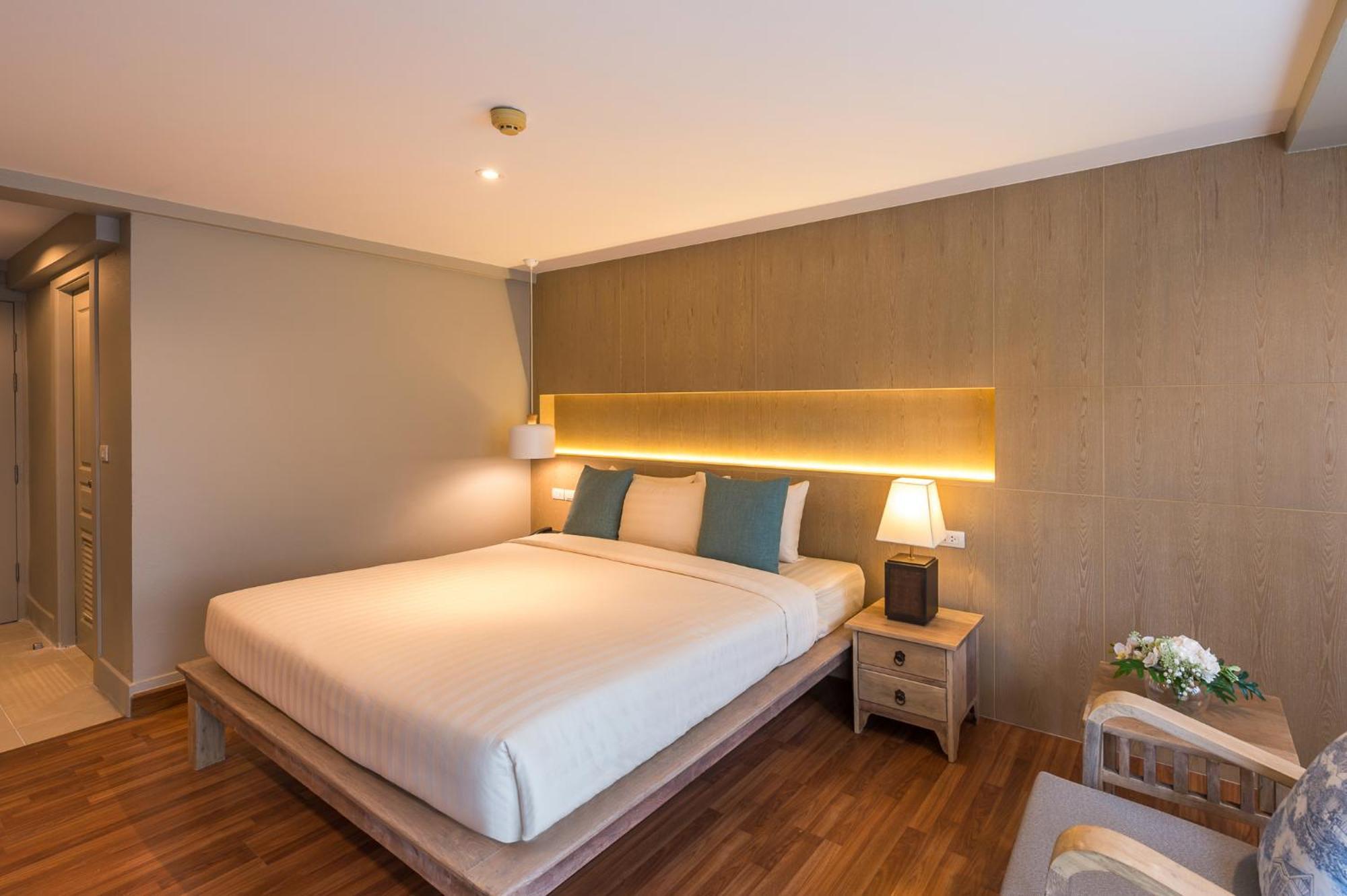 Aonang All Seasons Beach Resort Krabi Exterior photo